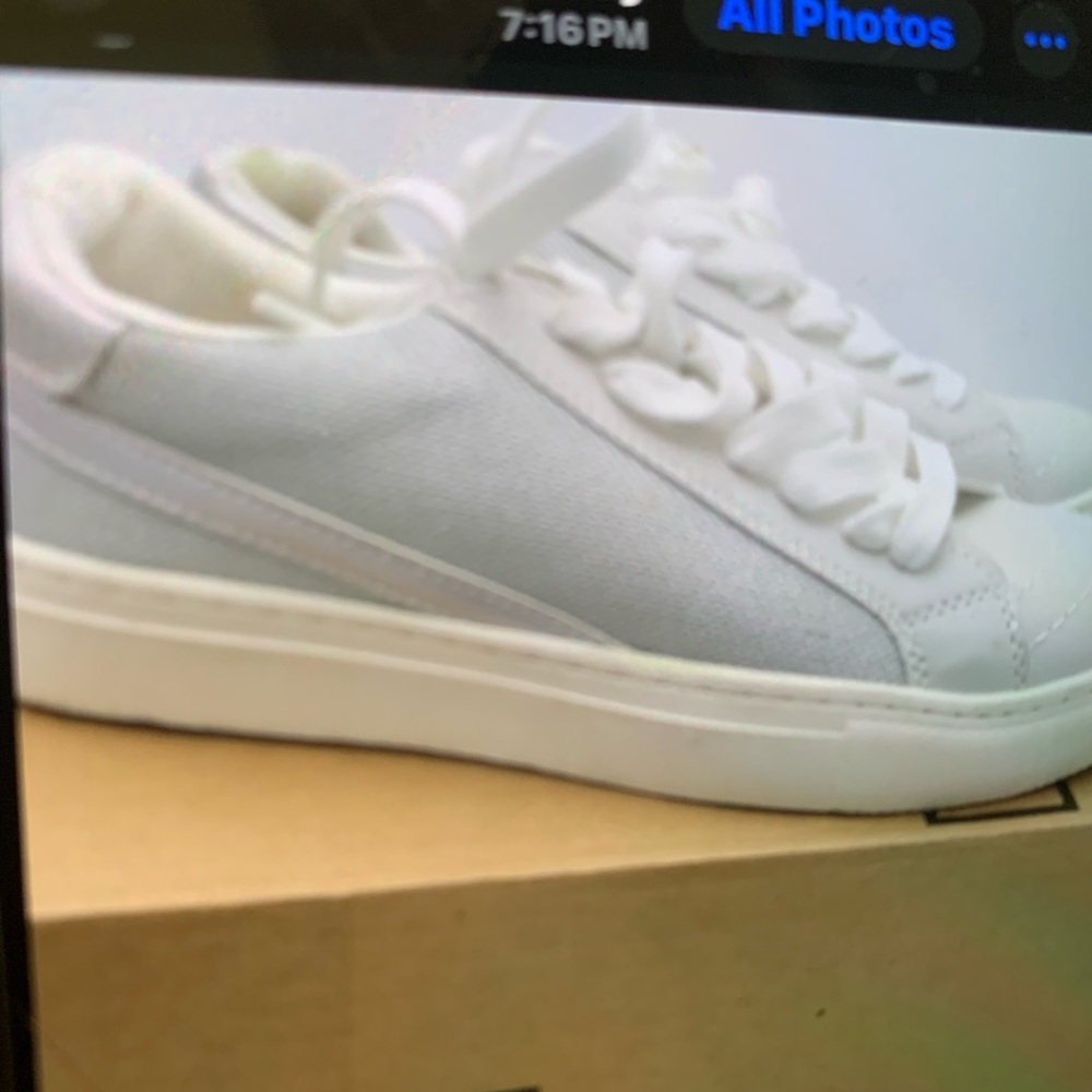 Universal threads, gray, & White Casual Sneakers